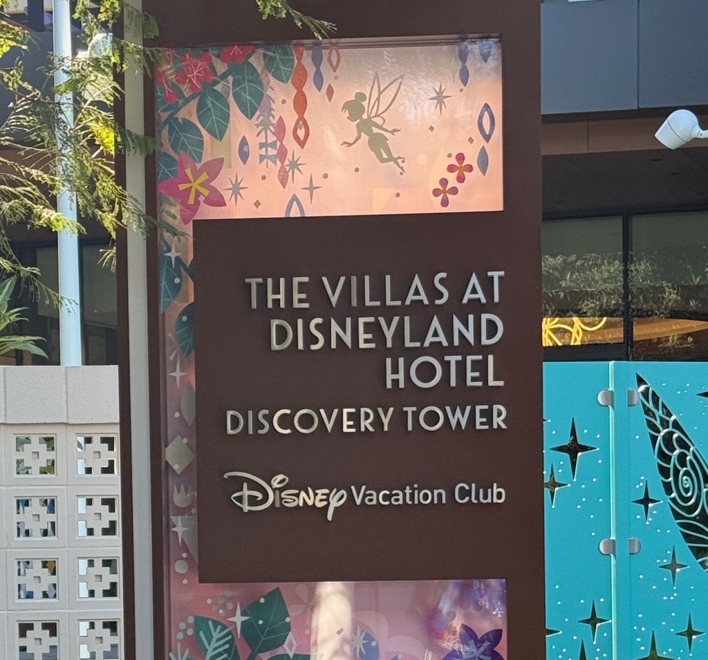 Vacation Club sign at Discovery Tower